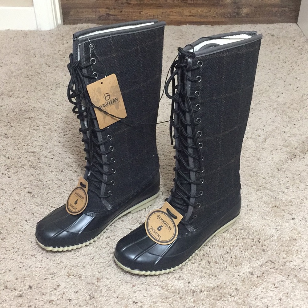 Outdoor boots